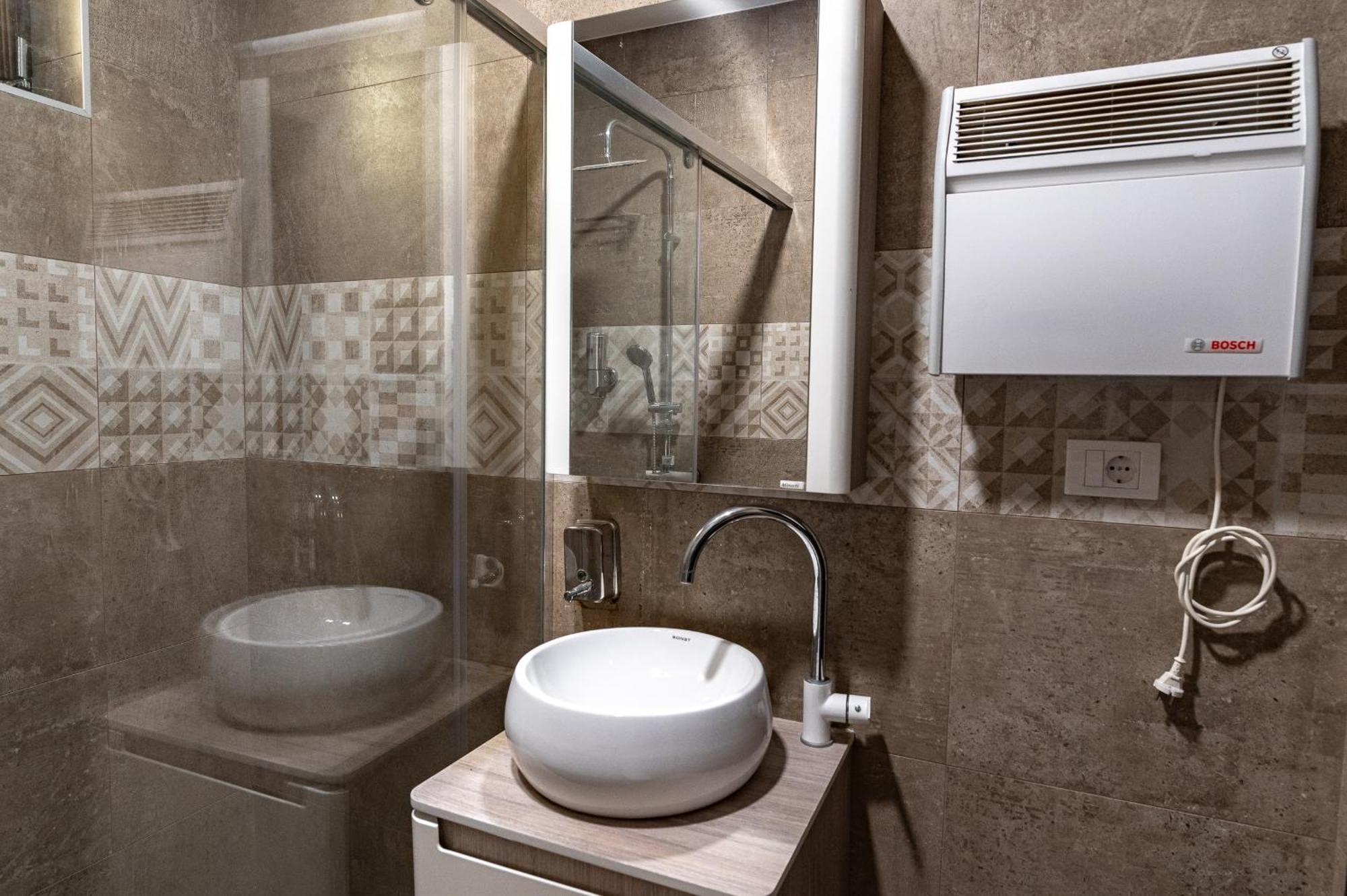 Apartmani Astral Šabac エクステリア 写真