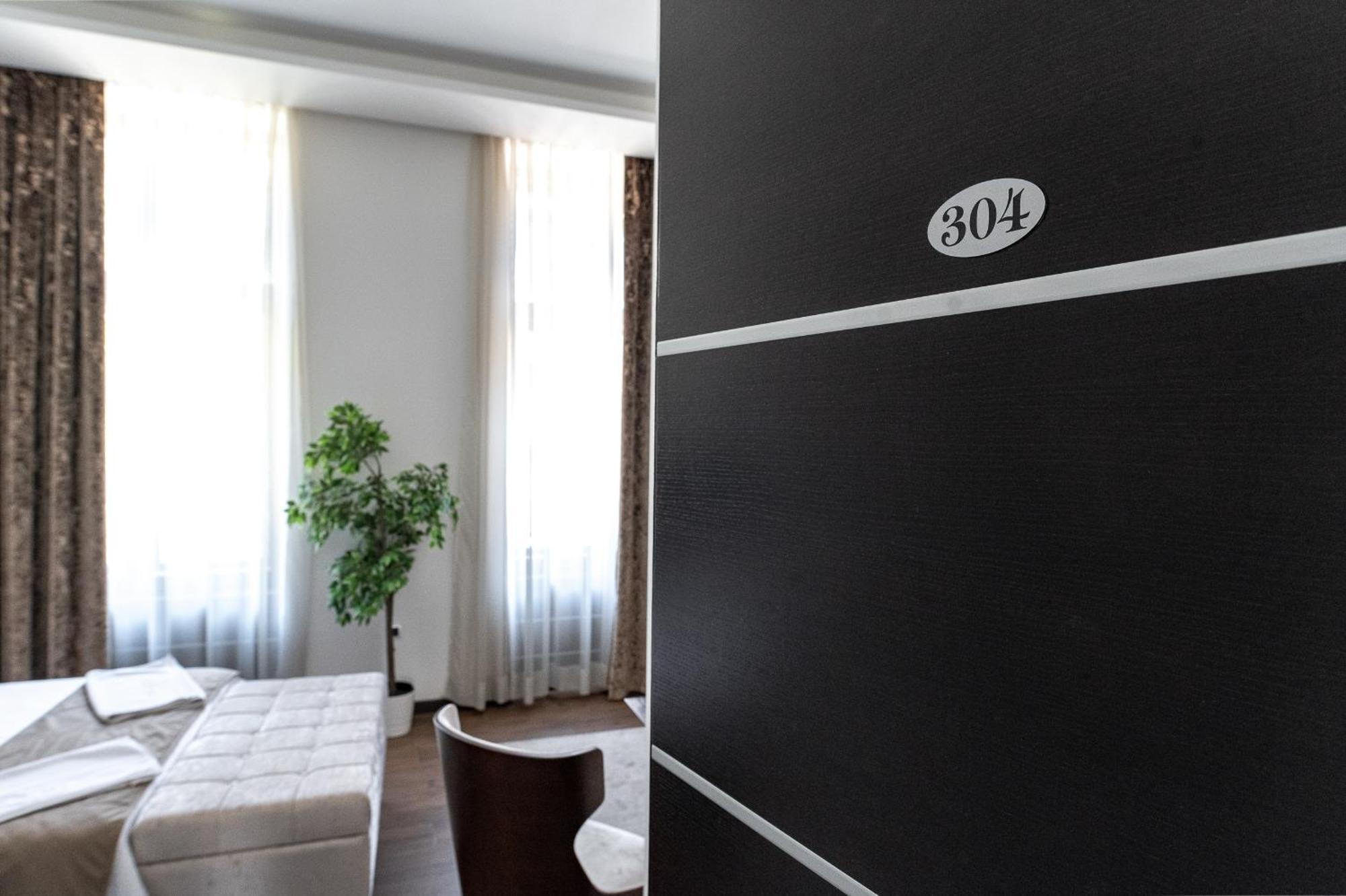 Apartmani Astral Šabac エクステリア 写真