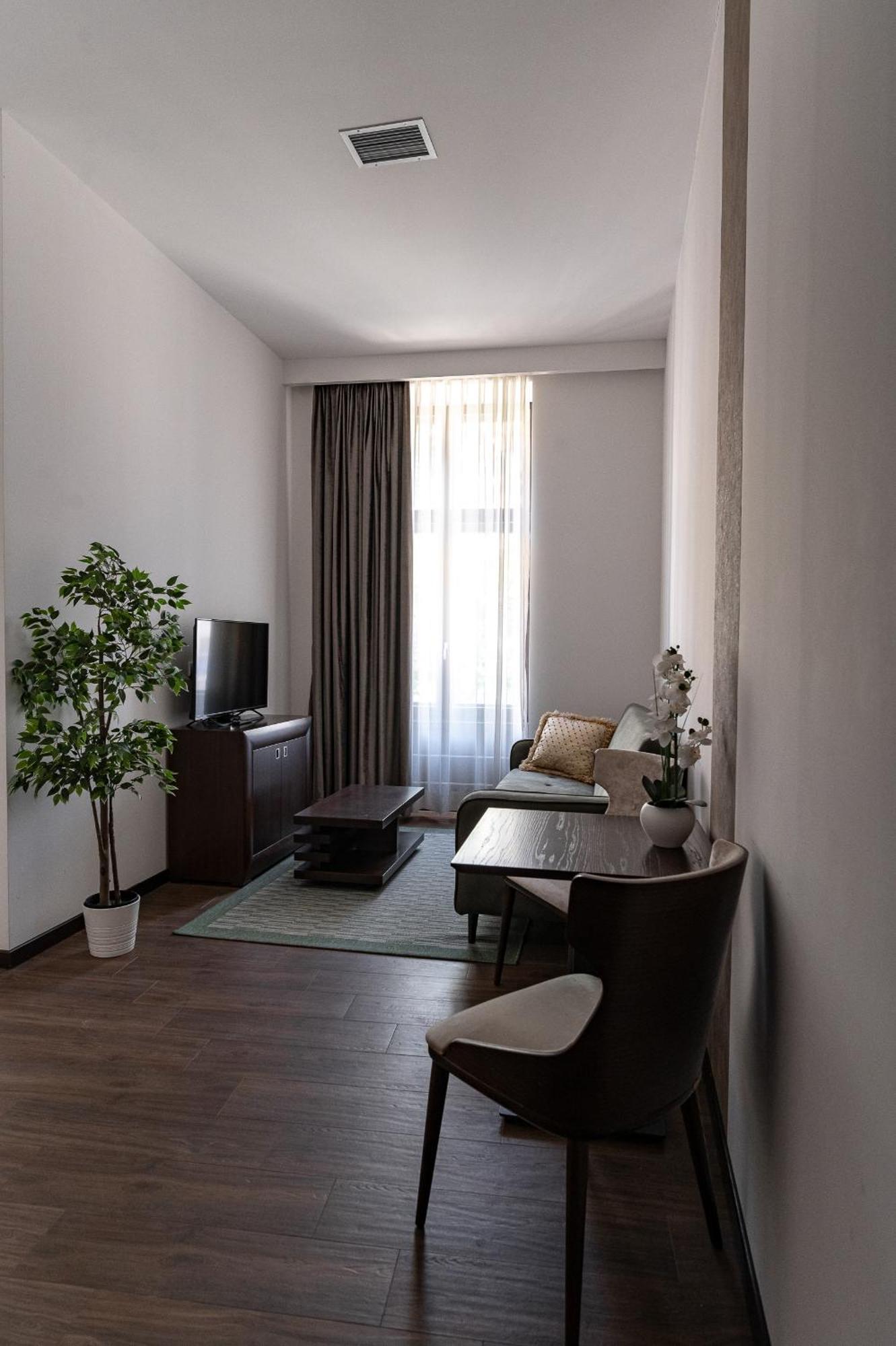 Apartmani Astral Šabac エクステリア 写真