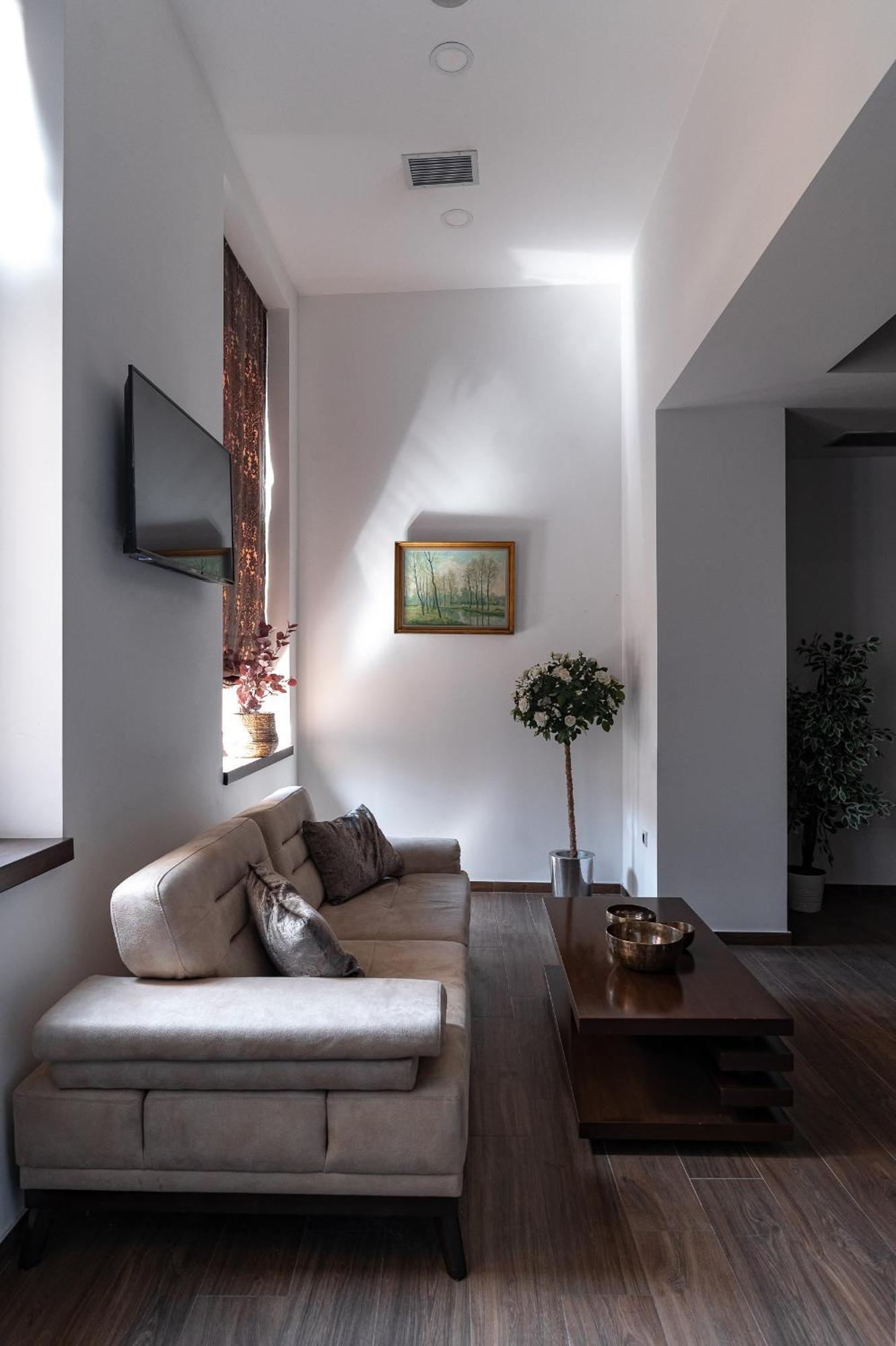 Apartmani Astral Šabac エクステリア 写真